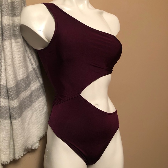 NWT Abercrombie and Fitch classic coverage burgundy swimsuit - Picture 2 of 12
